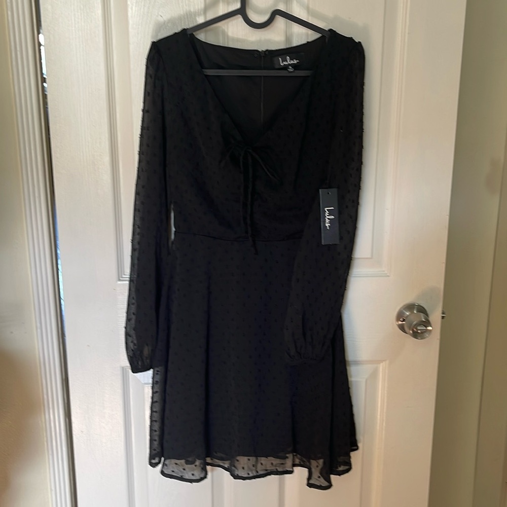 Lulus black dress with sheer sleeves size small
